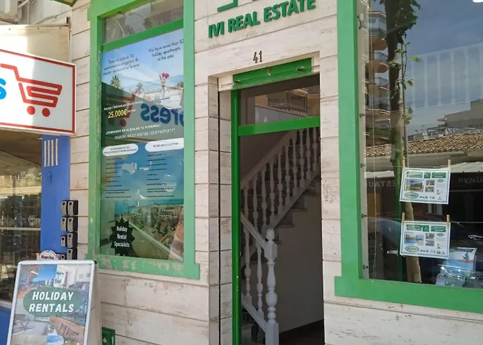 Ocean House 1713 By Ivi Real Estate *